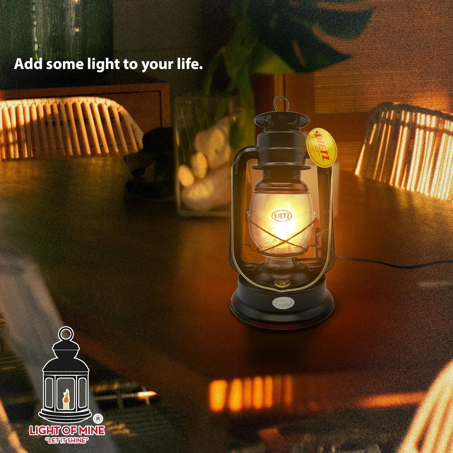 Classic Oil Camping Lantern with Replacement Wick